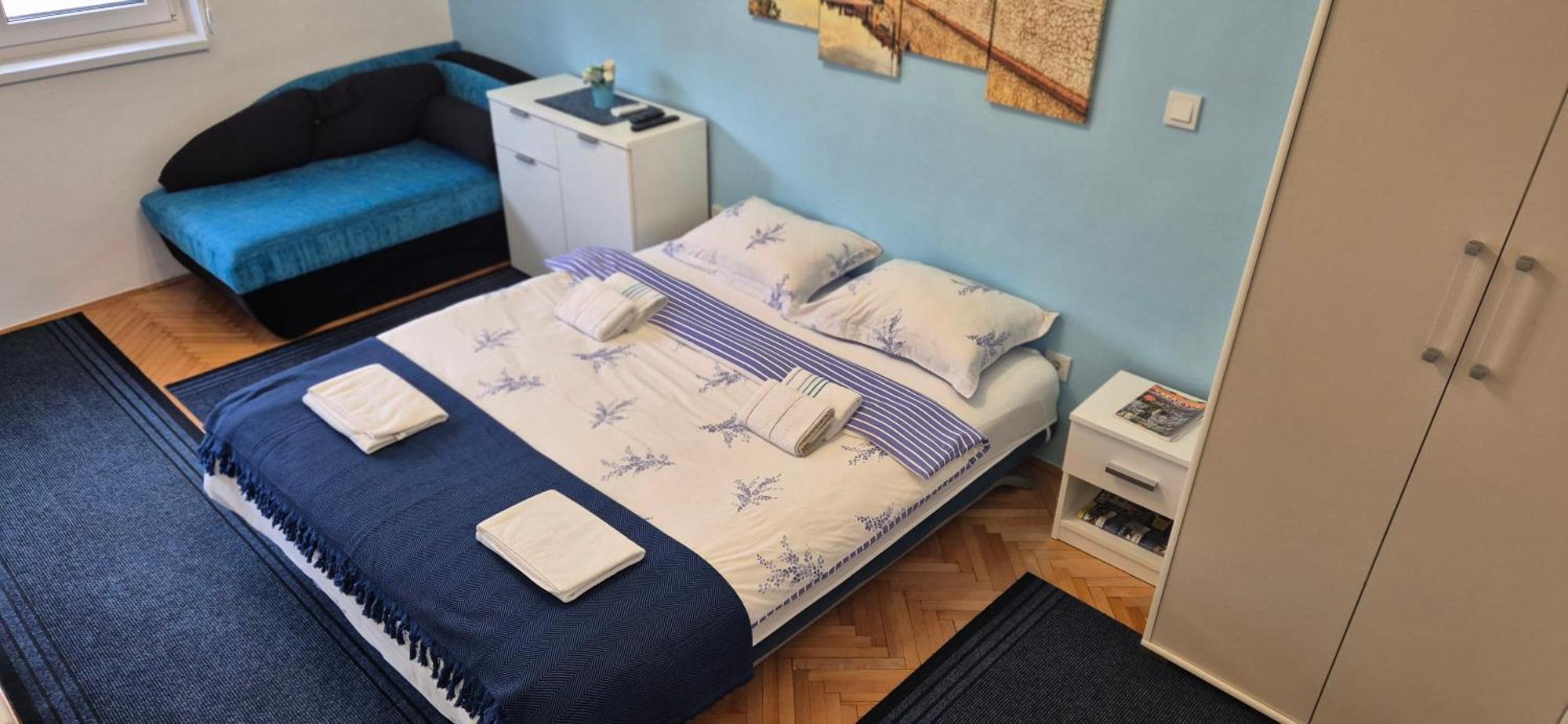Mona Blue Apartment ซาราเยโว ภายนอก รูปภาพ