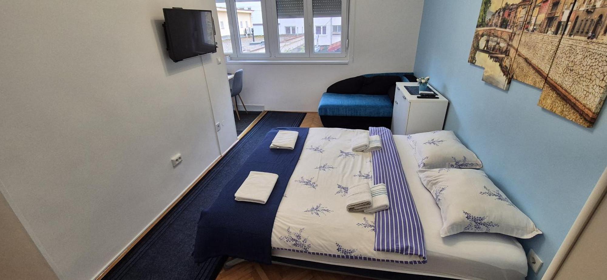 Mona Blue Apartment ซาราเยโว ภายนอก รูปภาพ